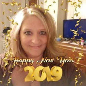 Meet your Posher, Yvette